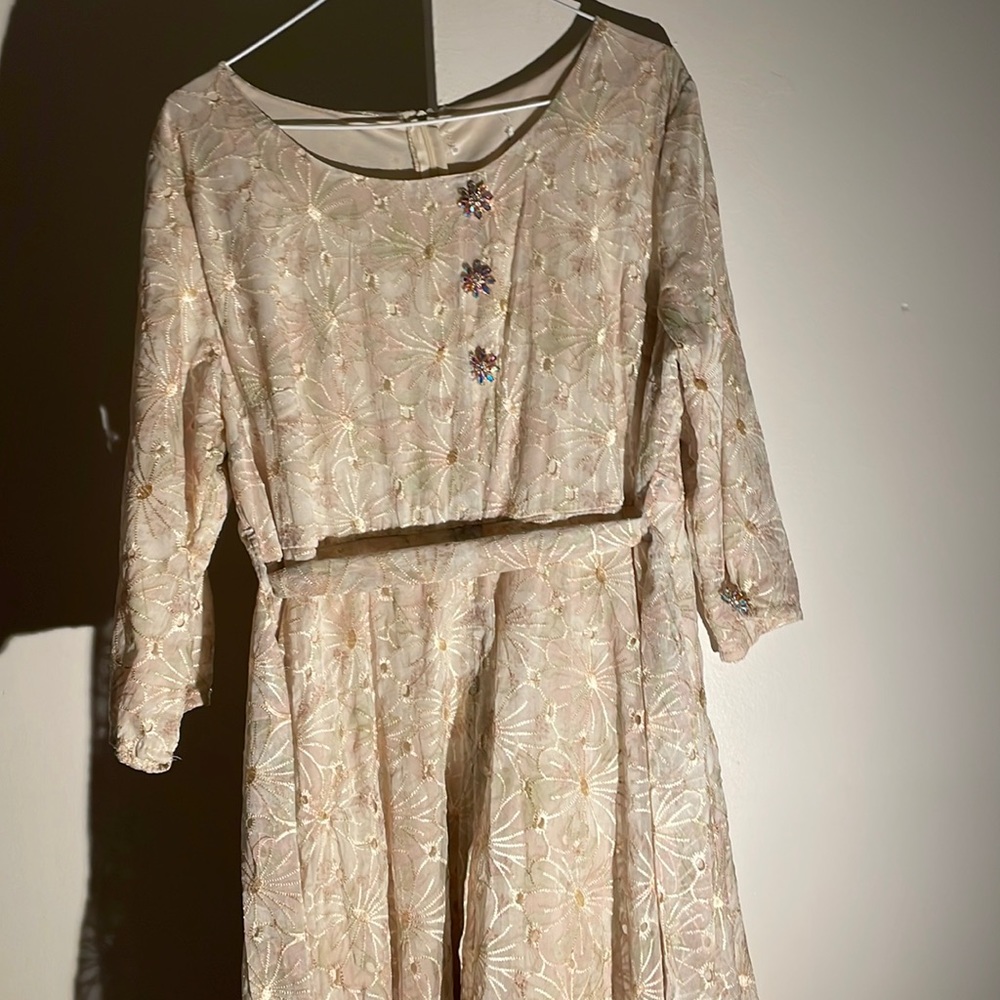 Long dress for gatherings